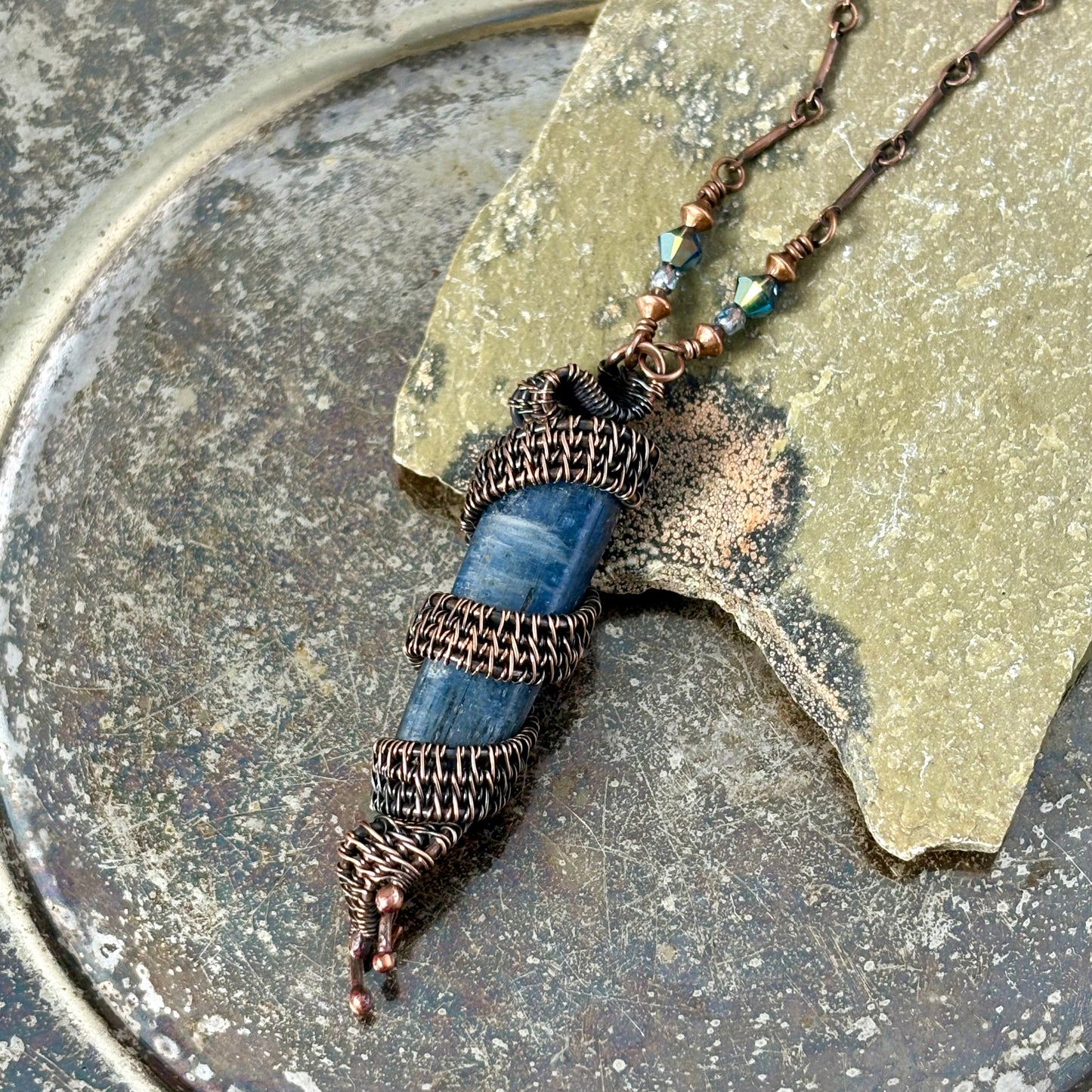 Aurora Thread Kyanite Pendant Necklace
