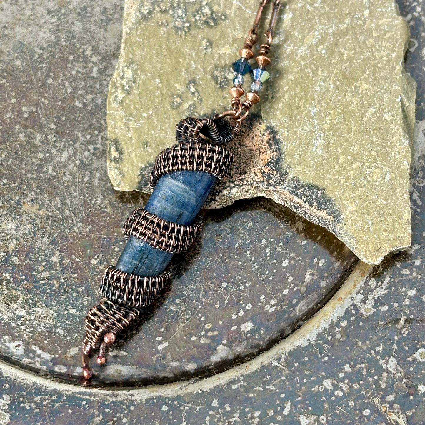 Aurora Thread Kyanite Pendant Necklace