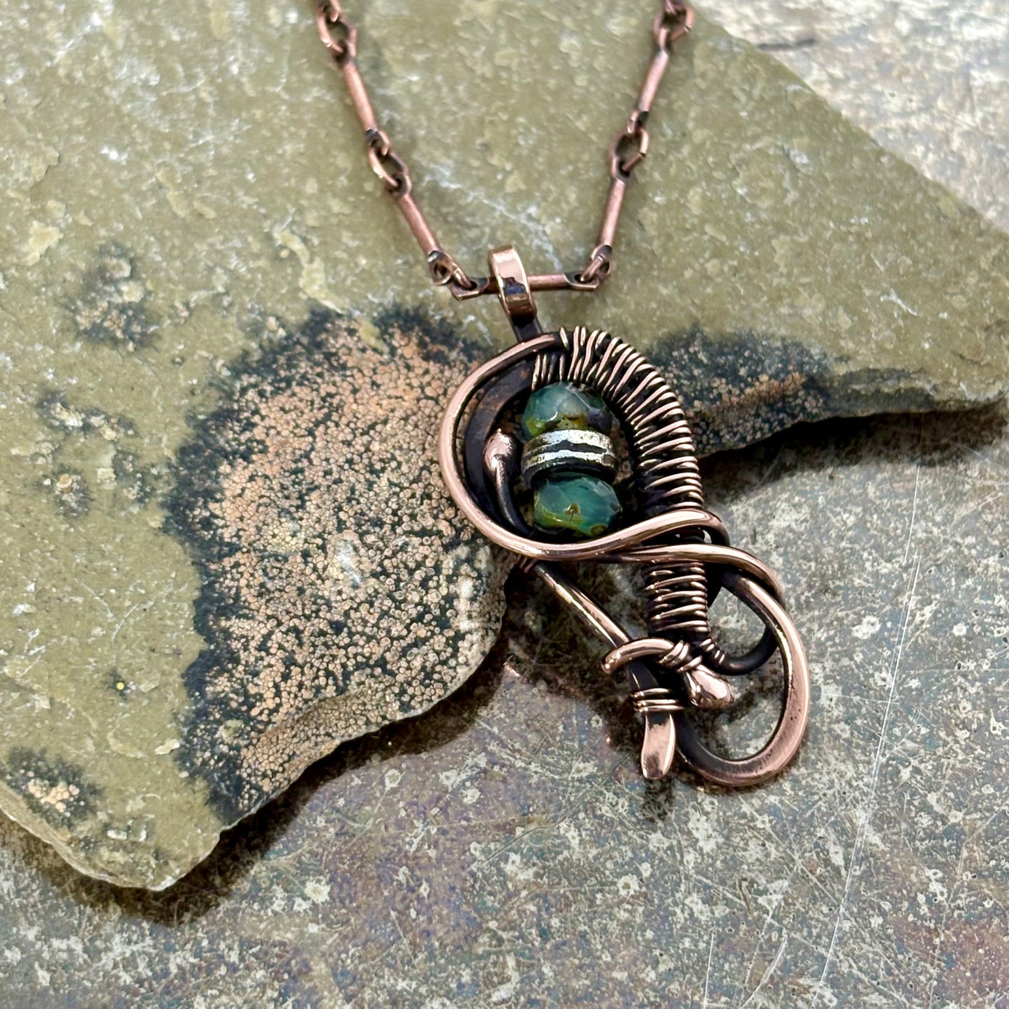 S-Curve Woven Necklace with Glass or Pearl