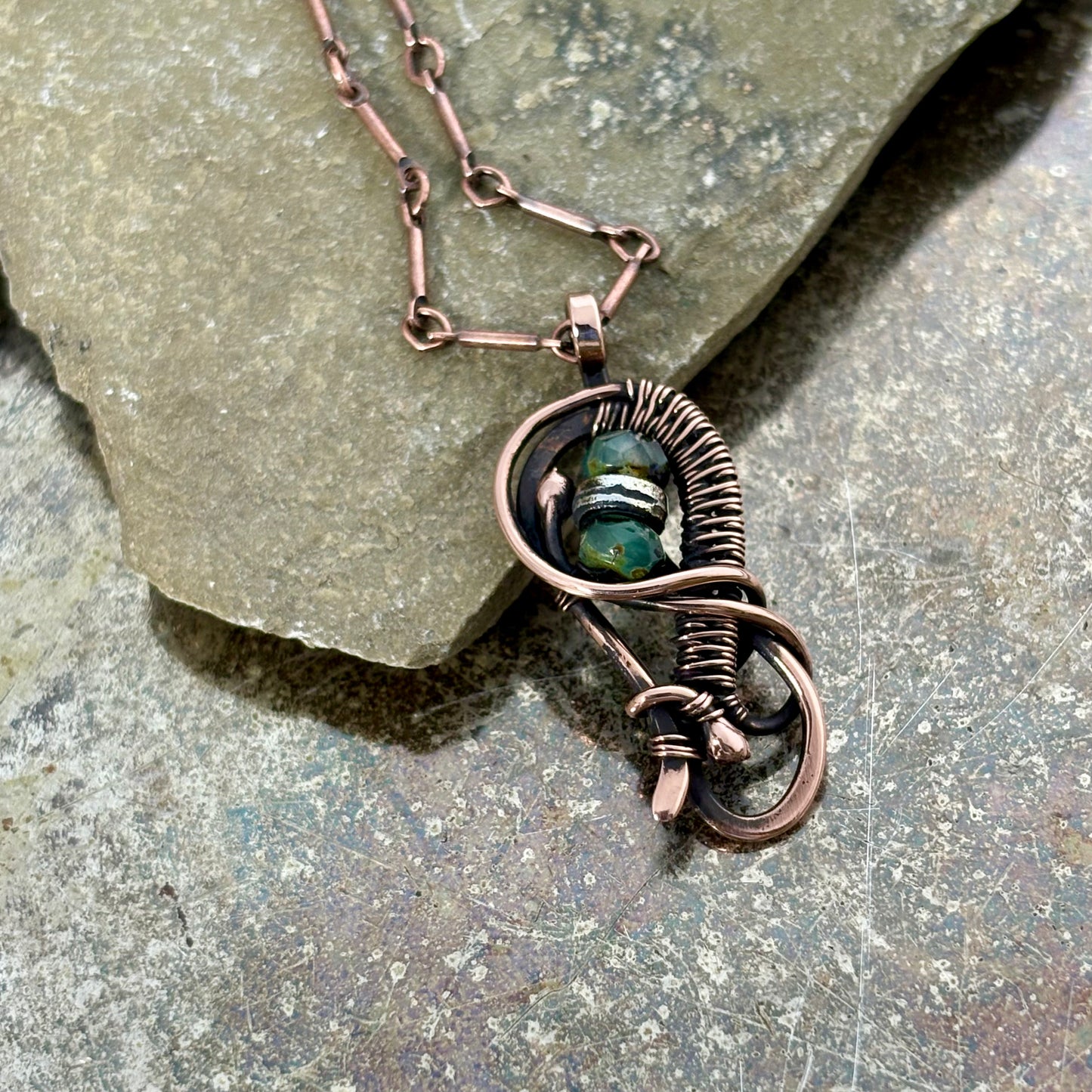 S-Curve Woven Necklace with Glass or Pearl