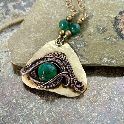 Hand-Woven Third Eye Pendant - Copper & Brass with Natural Green Agate
